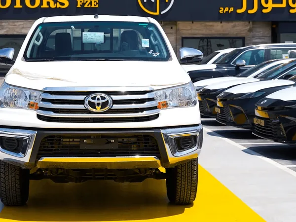 Cars for sale in uae Toyota Hilux
