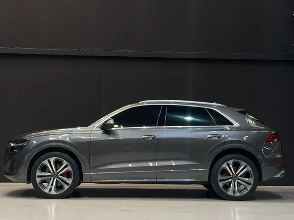 Cars for sale in uae Audi Q8