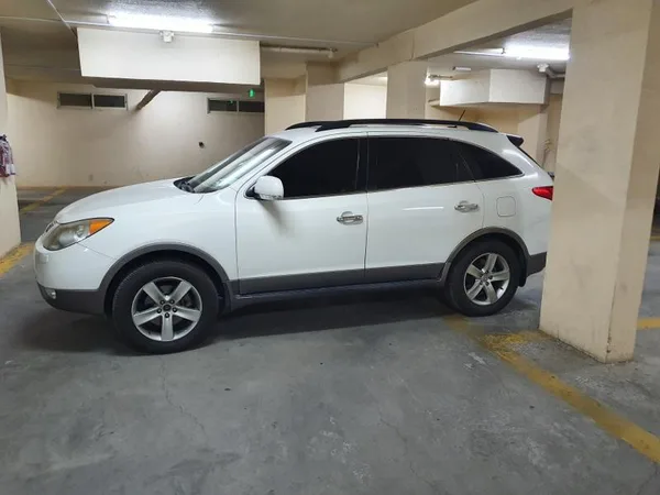 Cars for sale in uae Hyundai Veracruz