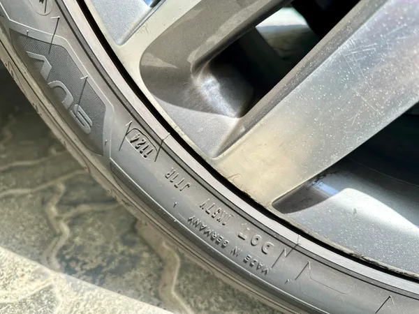 Cars for sale in uae Audi Q7