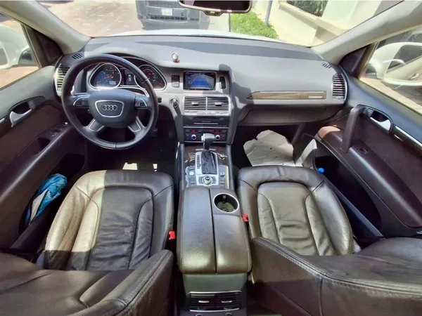 Cars for sale in uae Audi Q7