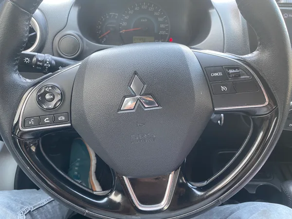 Cars for sale in uae Mitsubishi Attrage