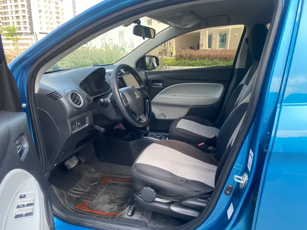 Cars for sale in uae Mitsubishi Attrage