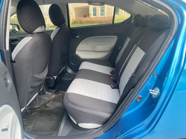Cars for sale in uae Mitsubishi Attrage