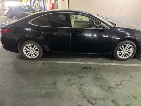 Cars for sale in uae Lexus ES-Series