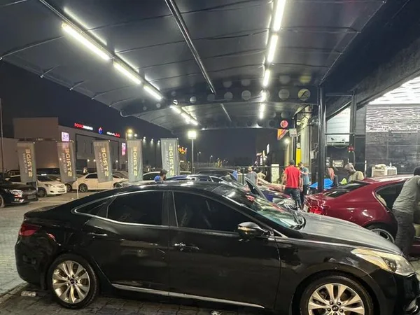Cars for sale in uae Hyundai Azera