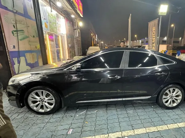 Cars for sale in uae Hyundai Azera