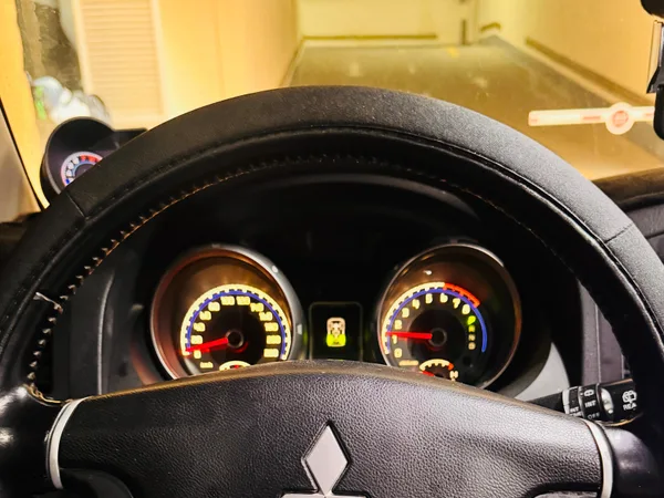 Cars for sale in uae Mitsubishi Pajero