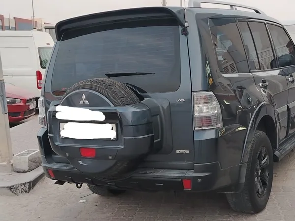 Cars for sale in uae Mitsubishi Pajero