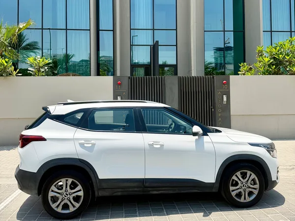 Cars for sale in uae Kia Seltos