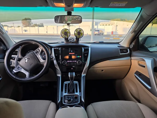 Cars for sale in uae Mitsubishi Montero Sport