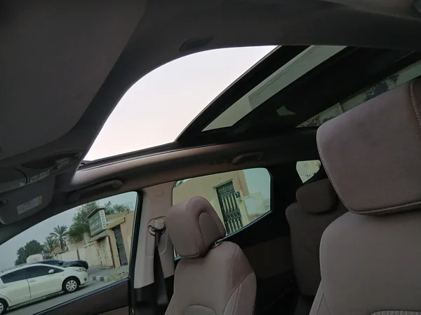 Cars for sale in uae Hyundai Santa Fe