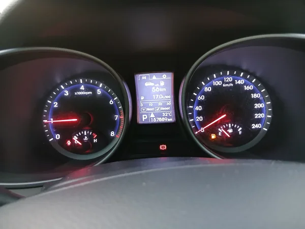 Cars for sale in uae Hyundai Santa Fe