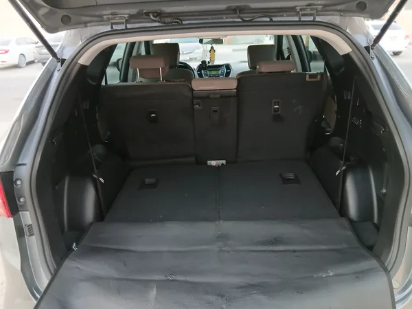 Cars for sale in uae Hyundai Santa Fe