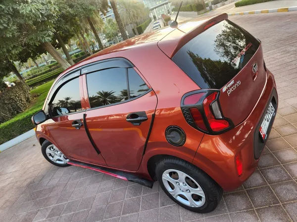 Cars for sale in uae Kia Picanto