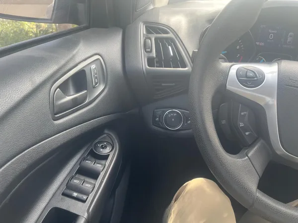 Cars for sale in uae Ford Escape