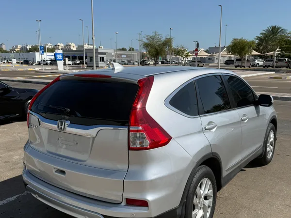 Cars for sale in uae Honda CR-V