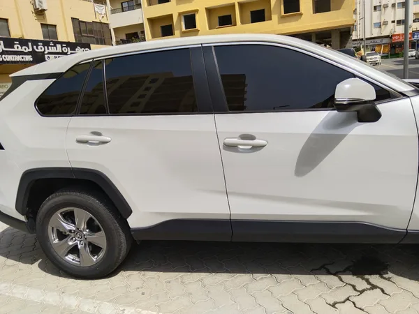 Cars for sale in uae Toyota Rav 4