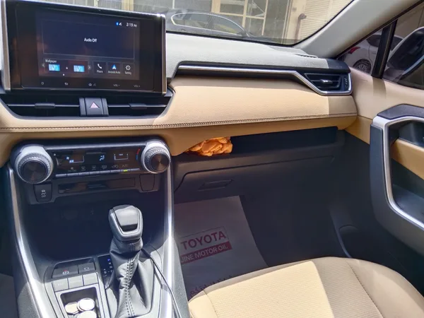 Cars for sale in uae Toyota Rav 4