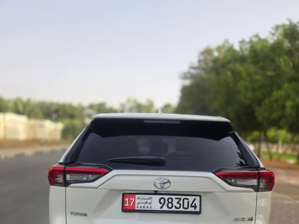 Cars for sale in uae Toyota Rav 4