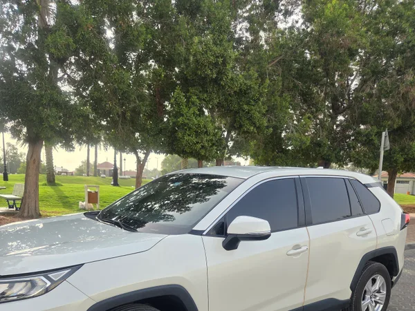 Cars for sale in uae Toyota Rav 4