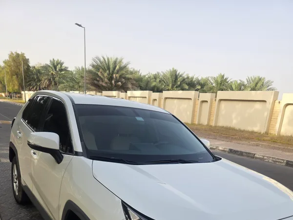 Cars for sale in uae Toyota Rav 4