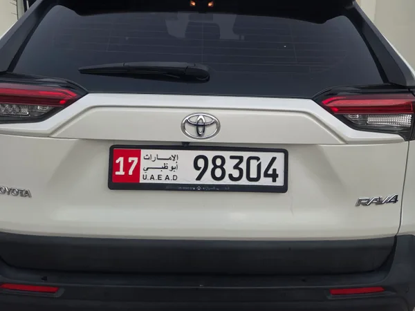 Cars for sale in uae Toyota Rav 4