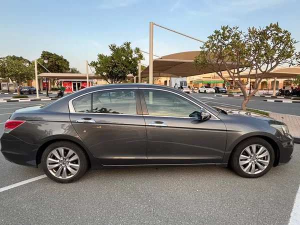 Cars for sale in uae Honda Accord