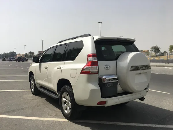 Cars for sale in uae Toyota Prado
