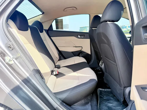 Cars for sale in uae Hyundai Accent