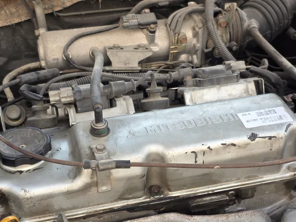 Cars for sale in uae Mitsubishi Lancer