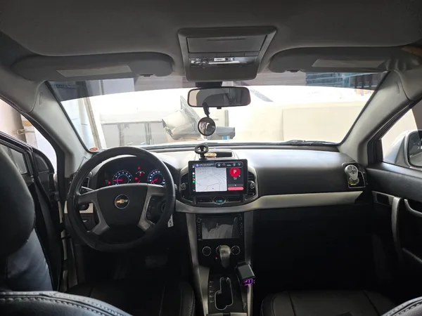 Cars for sale in uae Chevrolet Captiva