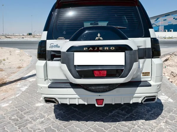 Cars for sale in uae Mitsubishi Pajero