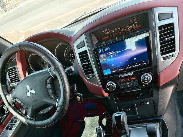 Cars for sale in uae Mitsubishi Pajero