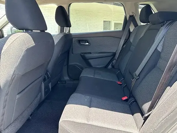 Cars for sale in uae Nissan Rogue