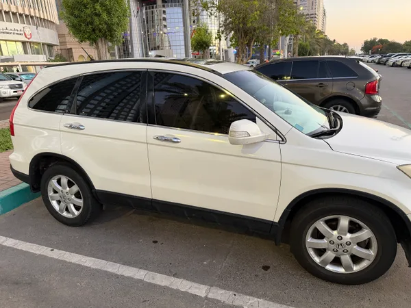 Cars for sale in uae Honda CR-V
