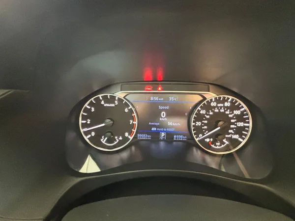 Cars for sale in uae Nissan Altima