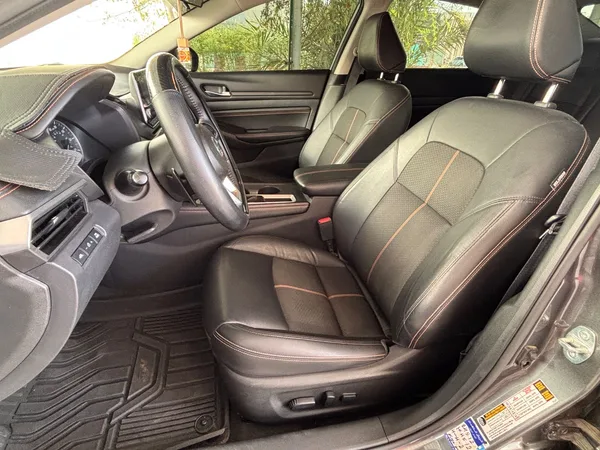 Cars for sale in uae Nissan Altima