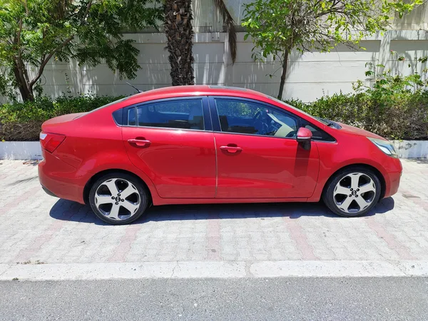 Cars for sale in uae Kia Rio