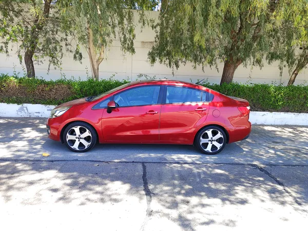 Cars for sale in uae Kia Rio