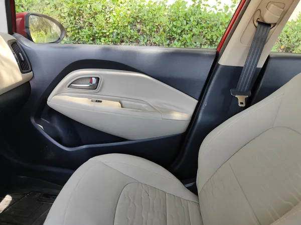 Cars for sale in uae Kia Rio