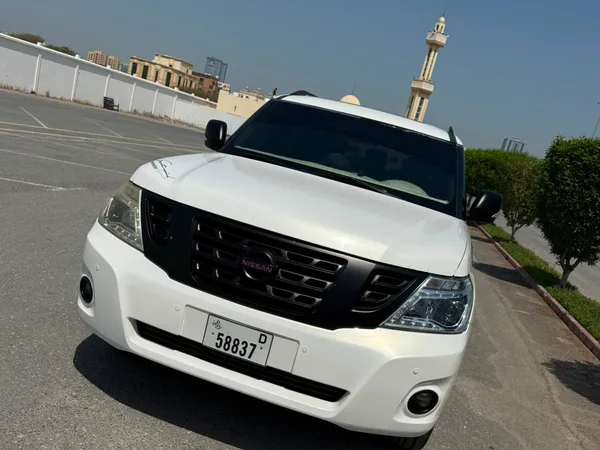 Cars for sale in uae Nissan Patrol