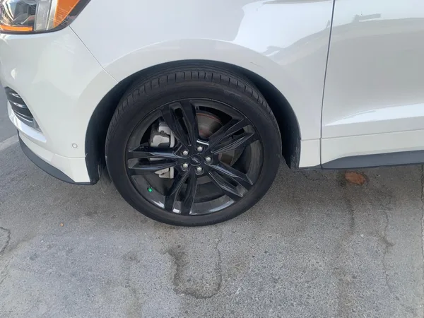 Cars for sale in uae Ford Edge