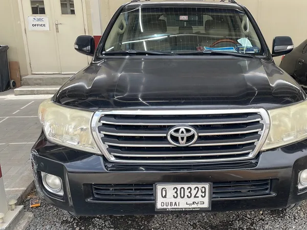Cars for sale in uae Toyota Land Cruiser