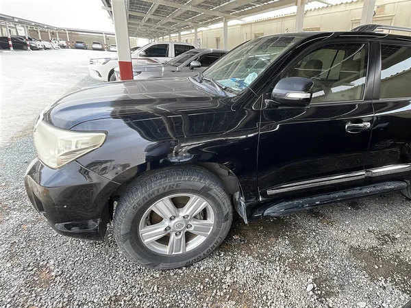 Cars for sale in uae Toyota Land Cruiser