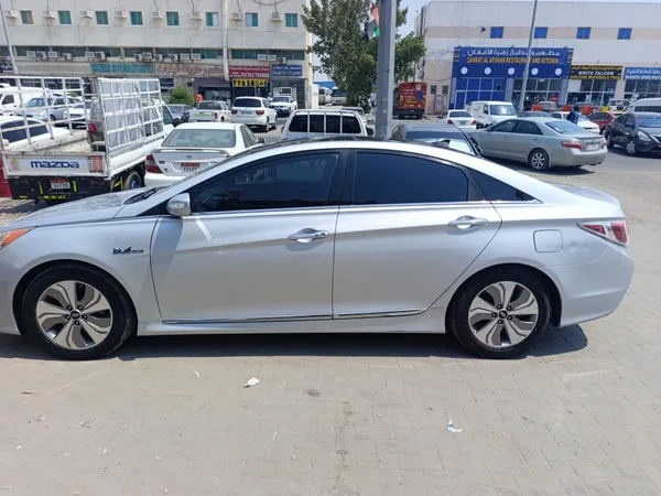 Cars for sale in uae Hyundai Sonata