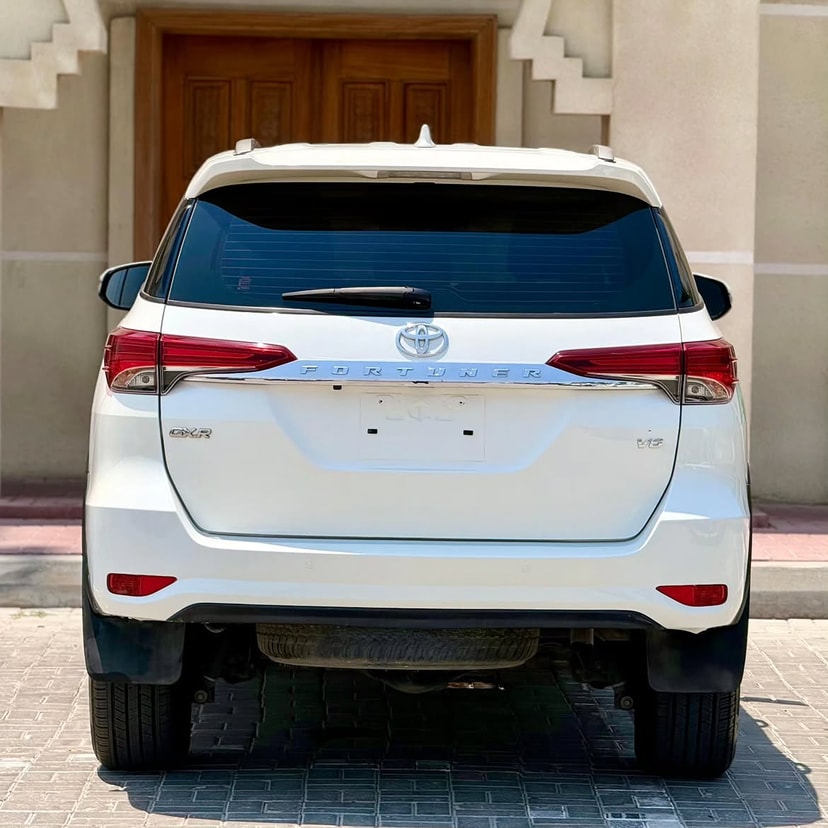 Cars for sale in uae Toyota Fortuner