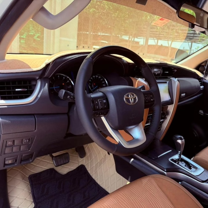 Cars for sale in uae Toyota Fortuner