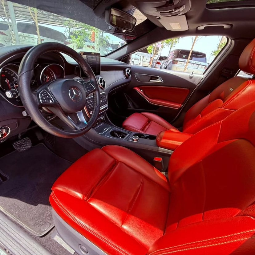 Cars for sale in uae Mercedes-Benz GLA