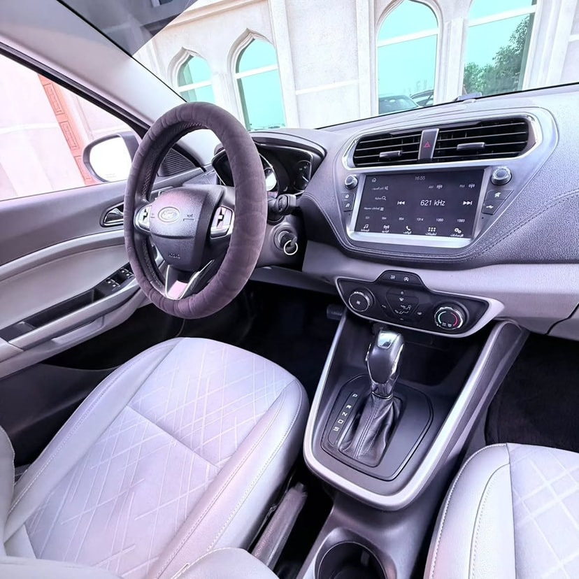Cars for sale in uae Ford Escort